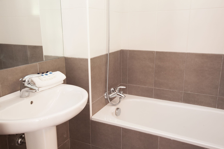 Bathroom 4, Font del Ferro Apartaments