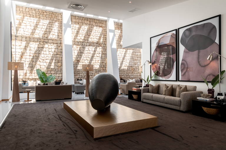 Public Area 3, Vila Valverde Design & Country, Lagos