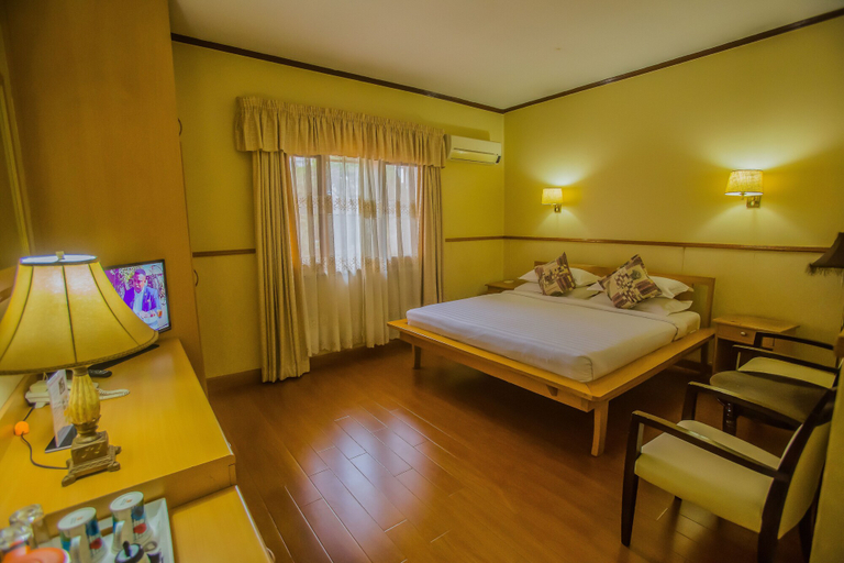 Bedroom 2, Shangri-la Hotel Uganda, Kampala
