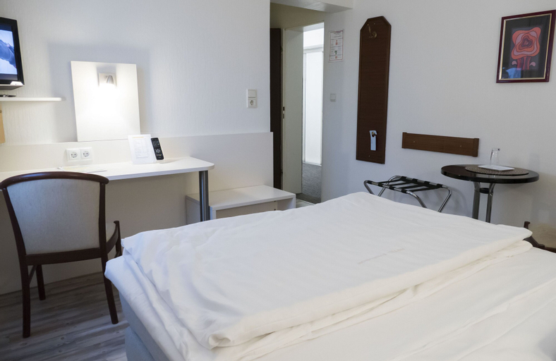 Bedroom 8