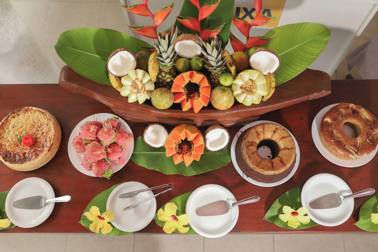 Food & Drinks 7