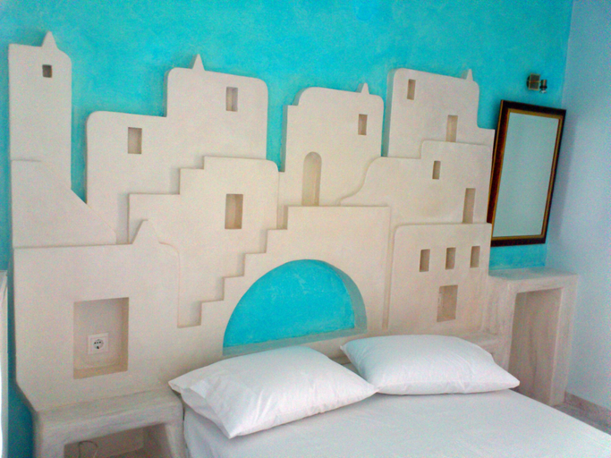 Bedroom 3, Foinikas Studios, South Aegean