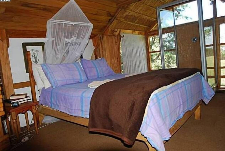 Bedroom 3, Sycamore Avenue Treehouses, Umgungundlovu