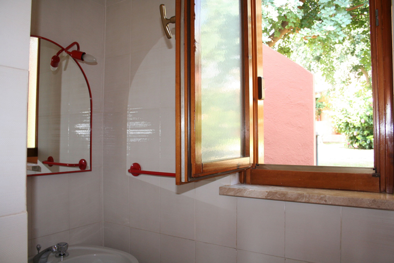 Bathroom, Verdemare Sardegna Due, Cagliari