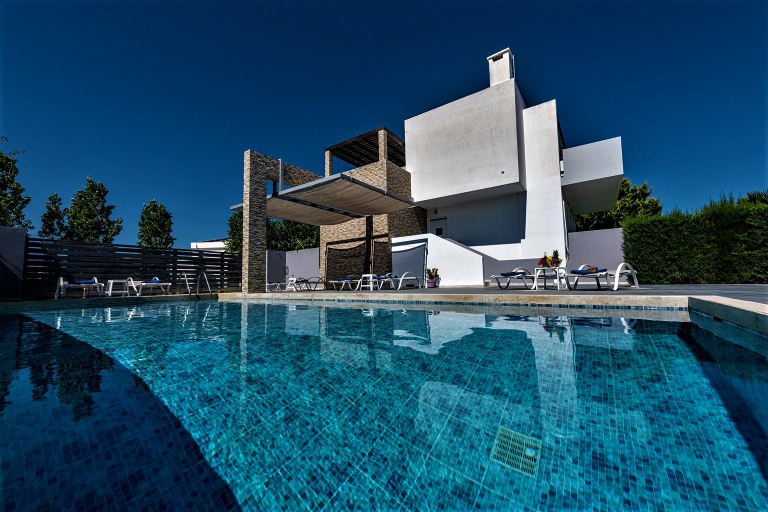Sport & Beauty 3, Xenos Villa 1 With Private Swimming Pool Near The Sea, South Aegean