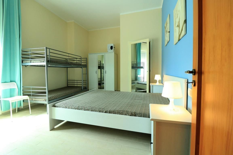 Bedroom 2, Residence Sella, Lecce