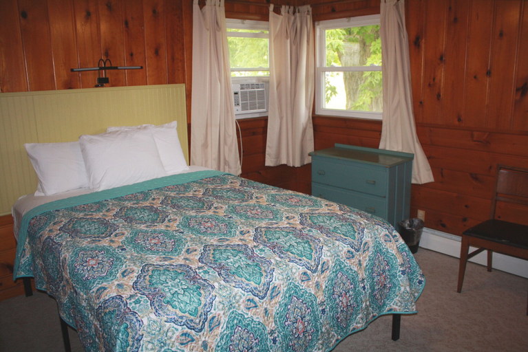 Bedroom 3, Paradise Beach Resort, Lake Hurron