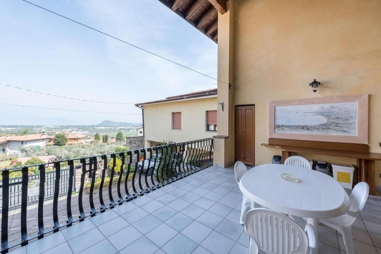 Terrace/patio 2, Casa Vacanze Baccolo, Brescia