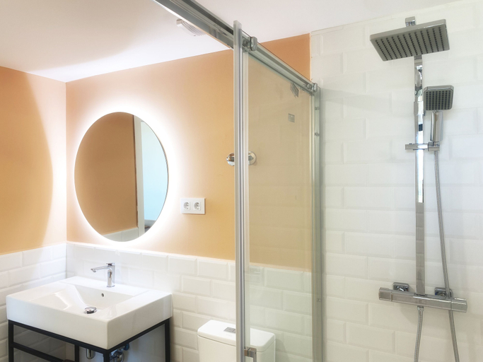 Bathroom, Estrellas de Gredos, Ávila