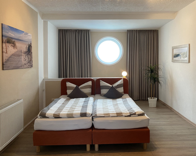 Bedroom 4, Wilsmann Apartmentvermietung, Paderborn