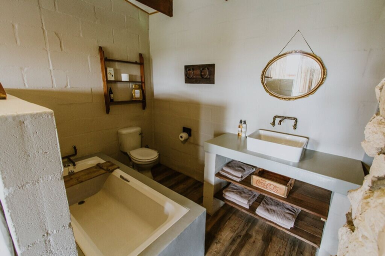Bathroom 3, The Stables Cottages, West Coast