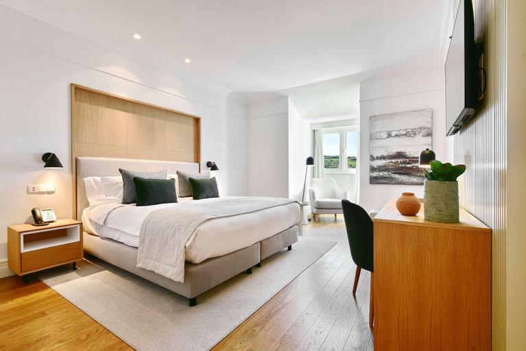 Bedroom 12