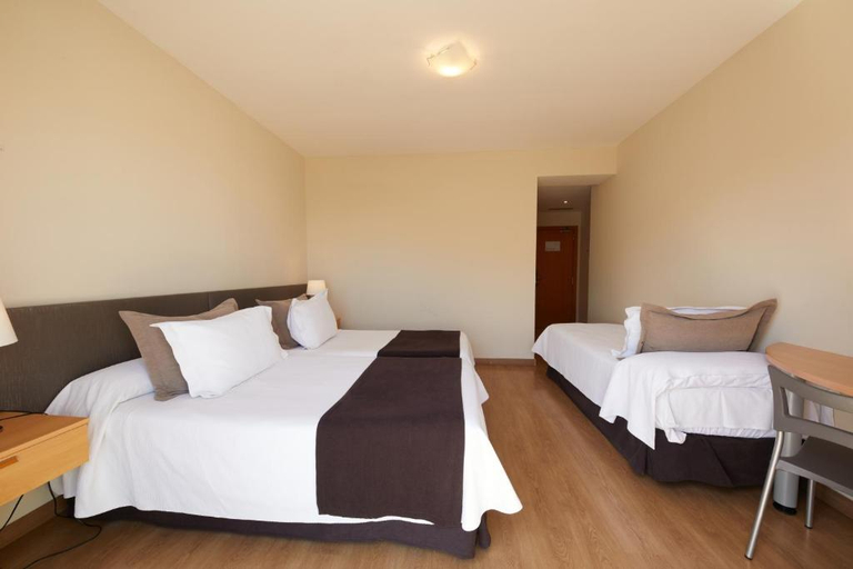 Bedroom 3, Sercotel Zurbaran, Baleares