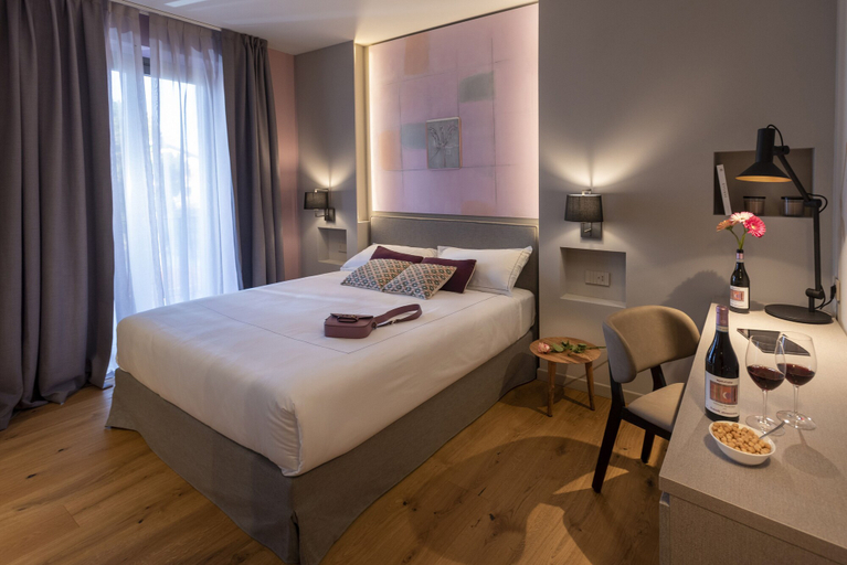 Bedroom 3, Agriturismo Speziale Wine resort, Cuneo