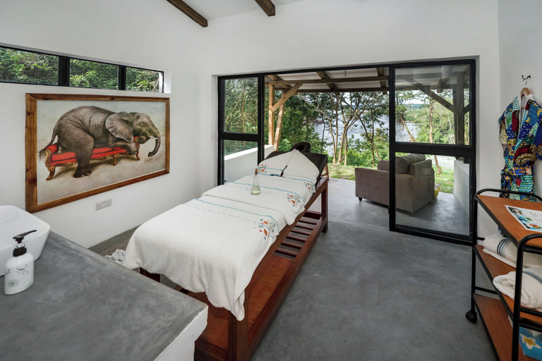 Bedroom 3, Adrift River Club, Ntenjeru
