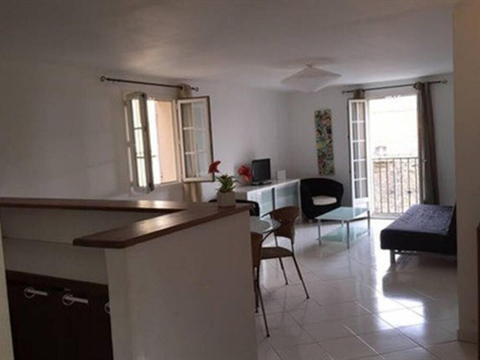 Others 5, Appartement Citadelle, Haute-Corse
