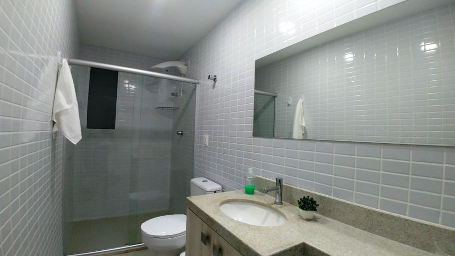 Bathroom, Pé na Areia, Vista Mar e 3 Qts com AC, Barra de São Miguel