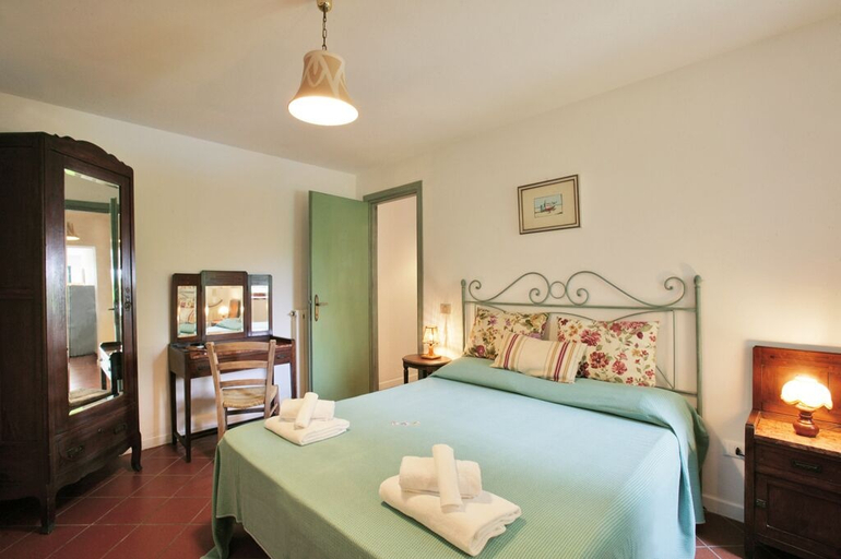 Bedroom 2, Agriturismo Casale Le Crete, Viterbo