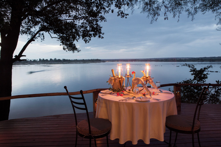 Food & Drinks 5, Tongabezi Lodge, Livingstone