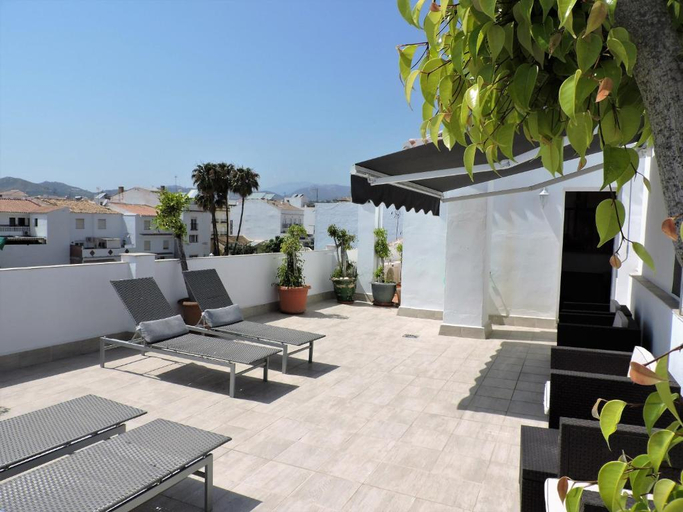Public Area, Abril Apartamentos, Málaga