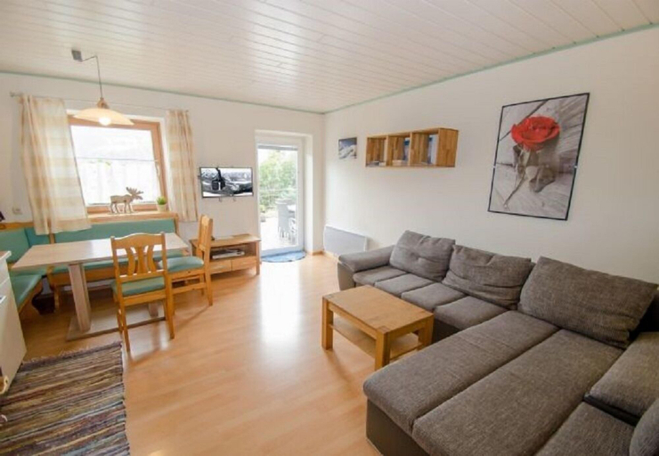 Others 4, Apartment LAKE VIEW, Zell am See