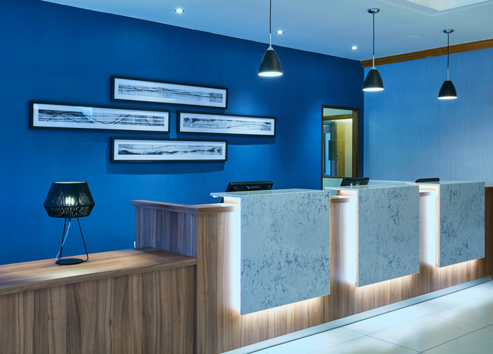 Public Area, Leonardo Hotel Cheltenham, Gloucestershire