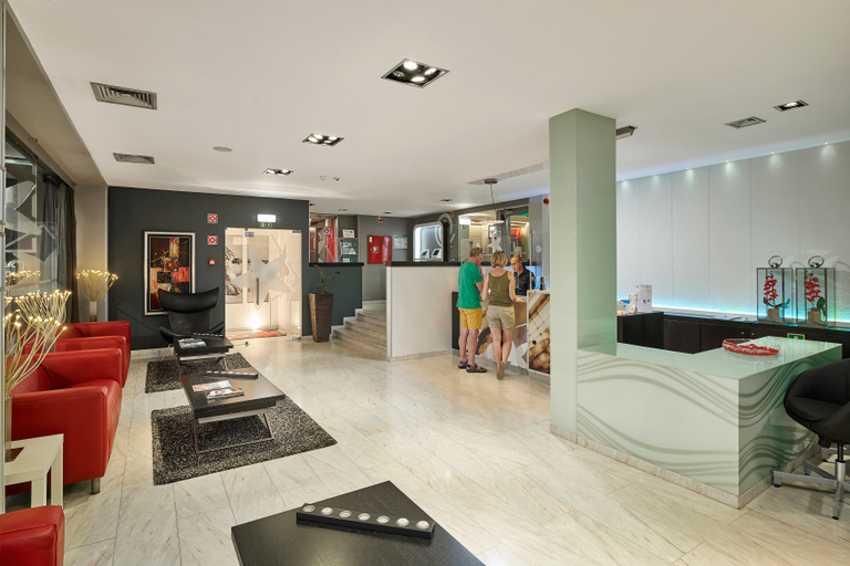 Public Area 4, Rocamar Exclusive Hotel Spa Adults Only, Albufeira