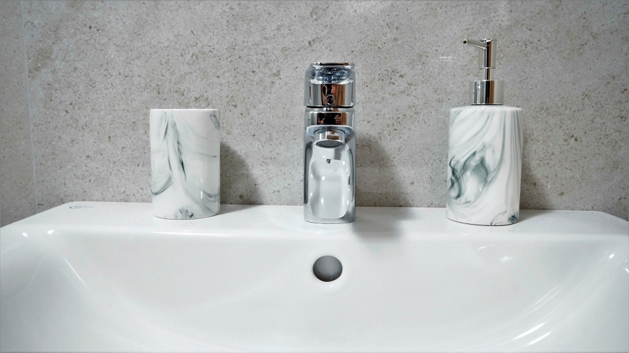 Bathroom 4, Kala Rooms & Suites