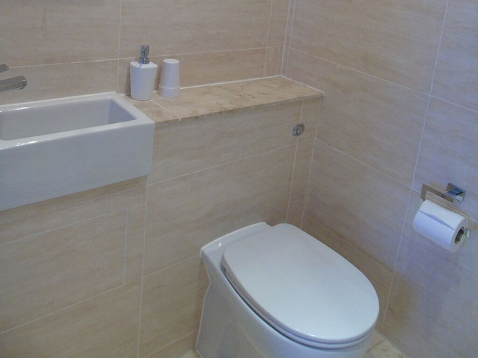 Bathroom 3, The Old Star, South Gloucestershire