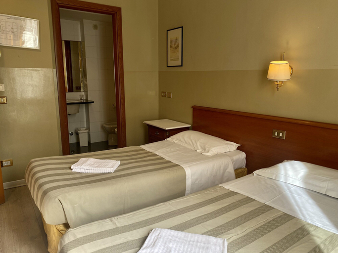 Bedroom 3, Hotel Giolitti, Roma