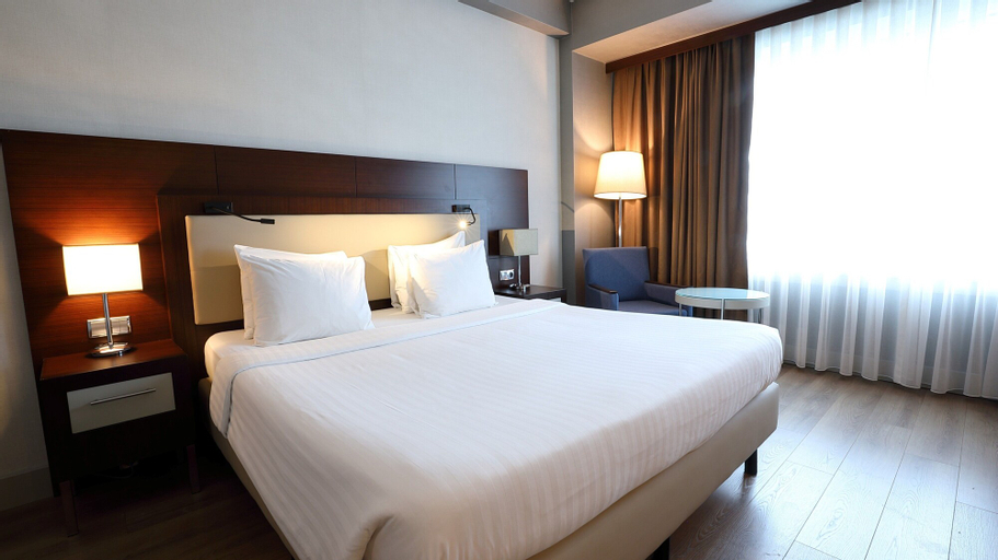 Bedroom 2, Delta Hotels by Marriott Istanbul West, Küçükçekmece