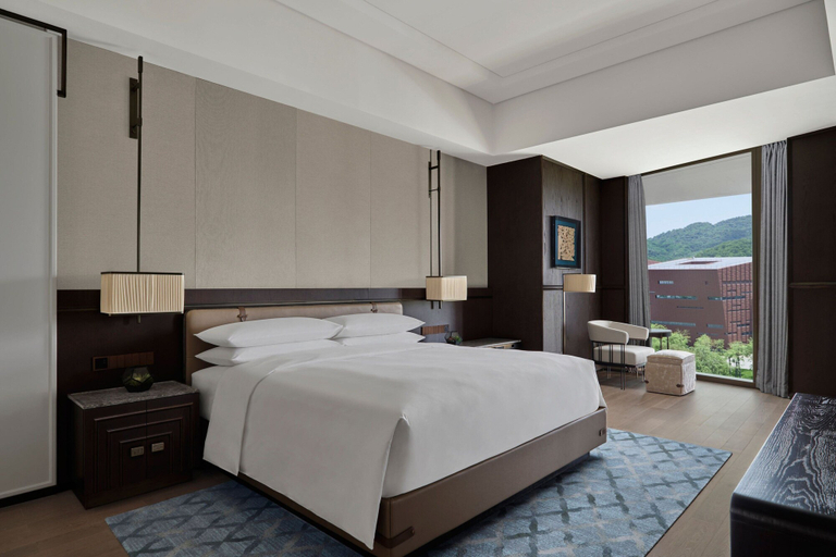 Bedroom 4, Guangzhou Marriott Hotel Baiyun, Guangzhou