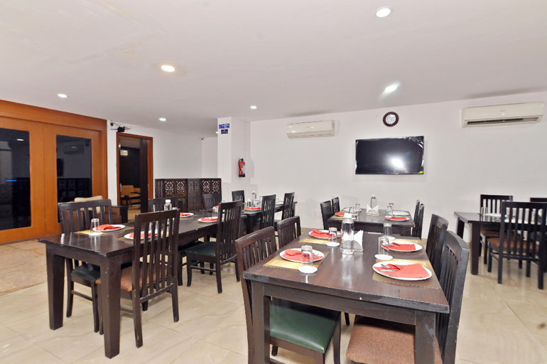 Food & Drinks 5, The Altruist Business Stays- Medanta, Gurgaon