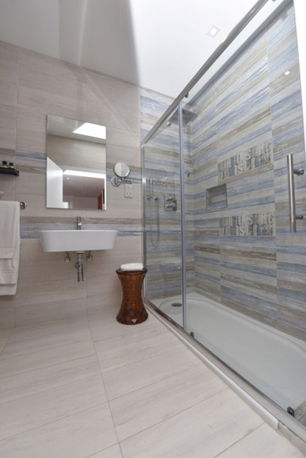 Bathroom 5, Quaint Boutique Hotel Xewkija