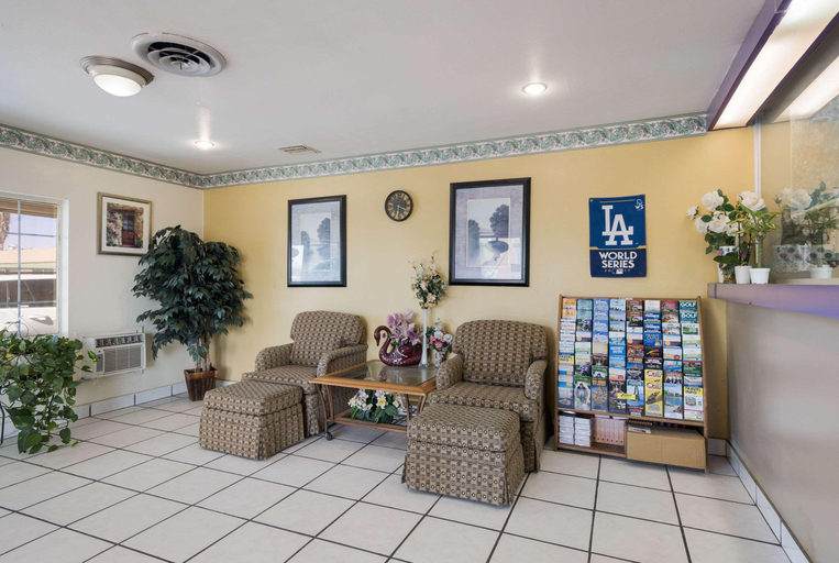 Public Area 3, Rodeway Inn & Suites Blythe I-10, Riverside