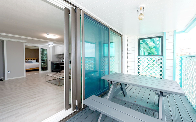 Others 4, Sun Valley Pension, Yangyang