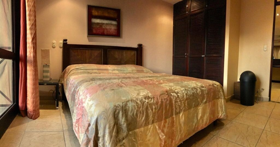 Bedroom 2, Jaco Beachfront Resort Penthouse, Garabito
