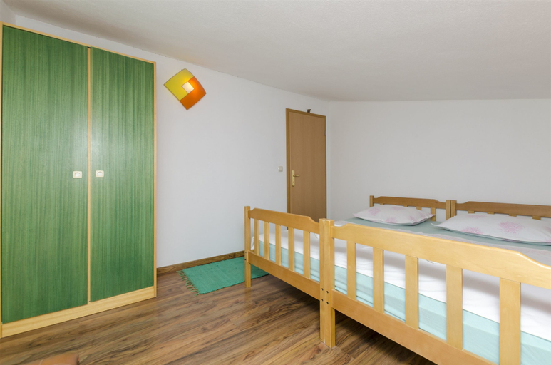Bedroom 4, Apartments Amulic, Dugi Rat