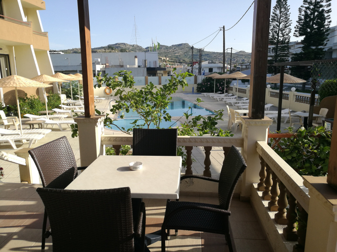Food & Drinks 4, Golden Days Aparthotel, South Aegean