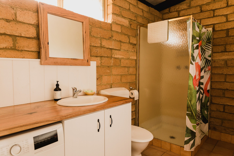 Bedroom 5, Margaret River Holiday Cottages, Augusta-Margaret River