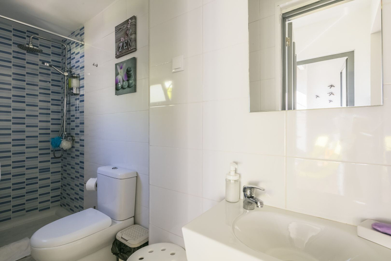 Bathroom 3, Apartamento A Francos Garden Avenue, Porto
