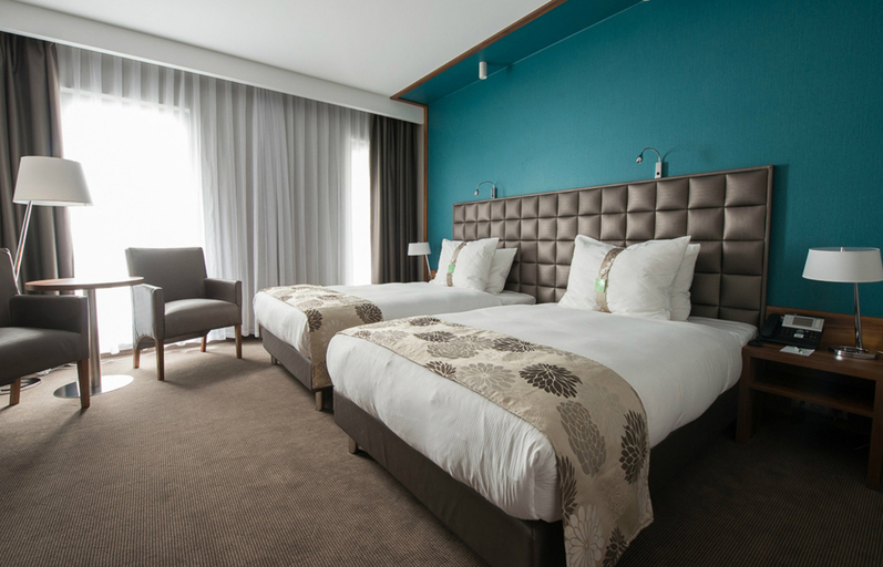 Bedroom 3, Holiday Inn KRAKOW CITY CENTRE by IHG, Kraków City