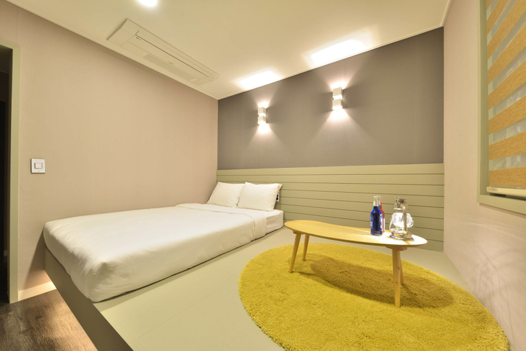 Bedroom 3, WITH U Hotel & Guesthouse, Sokcho