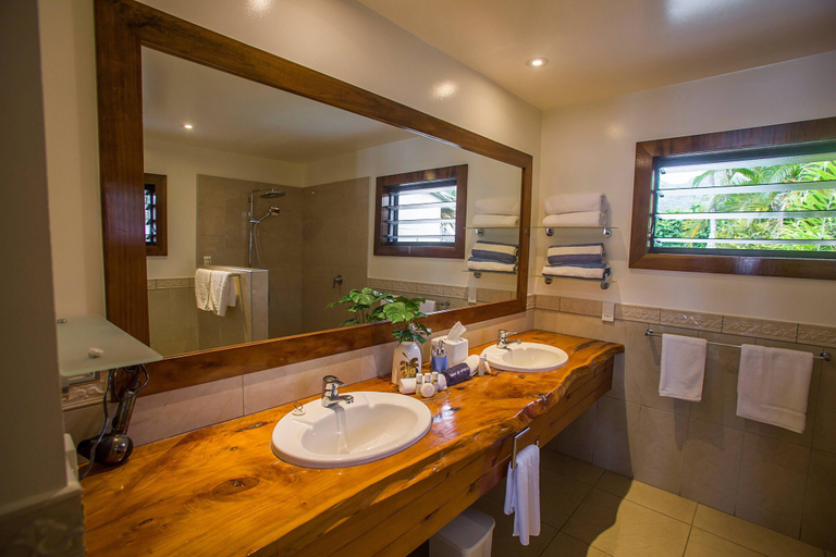 Bathroom, Rendezvous Villas, Rorotonga
