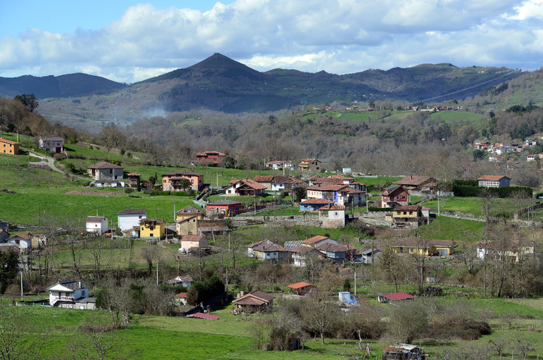 Others 4, Vacacional El Pongallin, Asturias