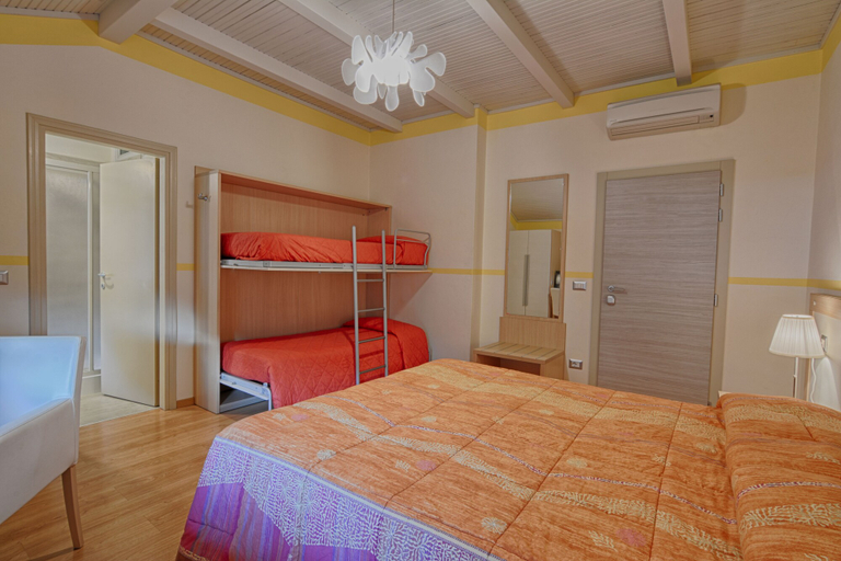 Bedroom 3, Hotel Europa, Como