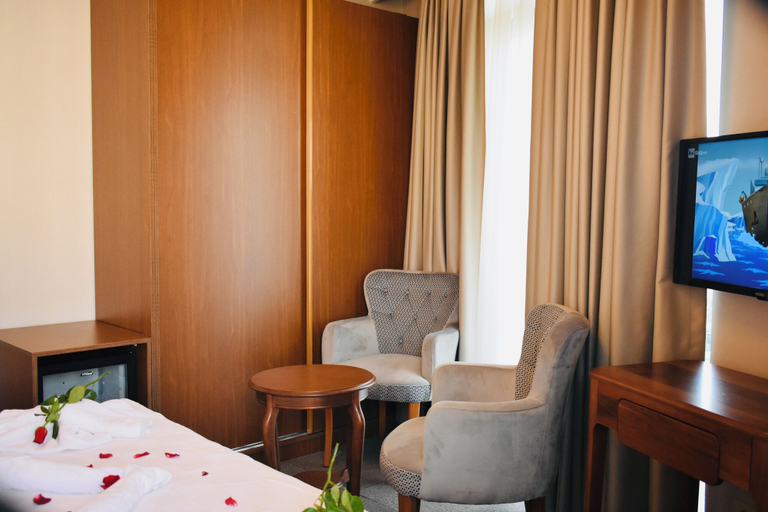Bedroom 2, Istanbul Midpoint Hotel, Fatih