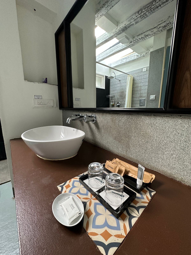 Bathroom 4, Machaan Wilderness Lodge Nagarahole, Kodagu