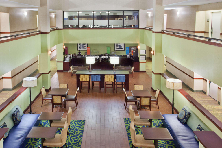 Food & Drinks 5, Hampton Inn Bremen-I-20 (Carrollton Area), Carroll