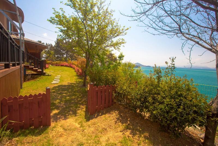 4, Namhae Smurf Village Pension, Namhae